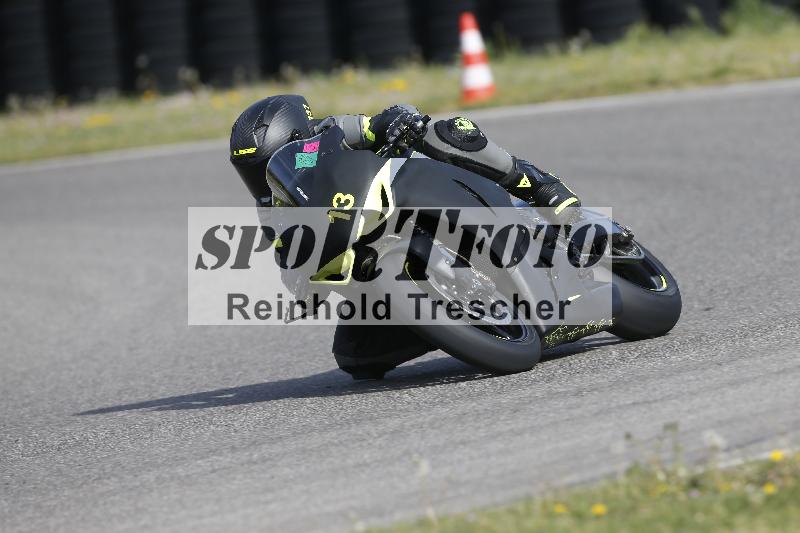 /08 17.04.2026  TZ Motorsport ADR/Gruppe gruen/137